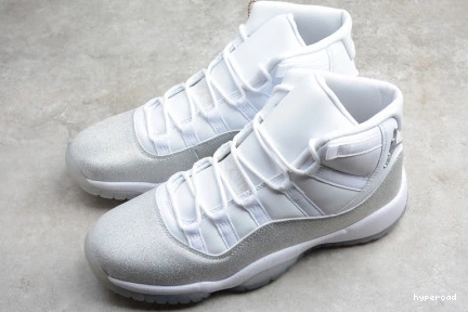 Hyperoad 11 WHITE METALLIC - RETRO SILVER JORDAN 1212